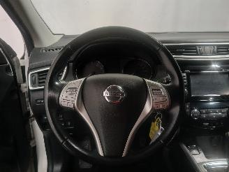 Nissan Qashqai Qashqai (J11) SUV 1.2 DIG-T 16V (HRA2DDT) [85kW]  (11-2013/...) picture 19