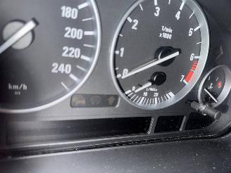 BMW 5-serie 5 serie Touring (E39) Combi 530i 24V (M54-B30(306S3)) [170kW]  (09-200=
0/12-2003) picture 2