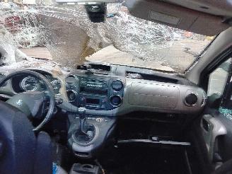 Peugeot Partner Partner Tepee (7A/B/C/D/E/F/G/J/P/S) MPV 1.6 VTI 120 16V (EP6C(5FS)) [=
88kW]  (09-2009/04-2016) picture 5