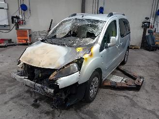 Uttjänta bilar auto Peugeot Partner Partner Tepee (7A/B/C/D/E/F/G/J/P/S) MPV 1.6 VTI 120 16V (EP6C(5FS)) [=
88kW]  (09-2009/04-2016) 2010