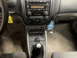 Mazda 323 323 Fastbreak (BJ14) Hatchback 1.6 16V (ZM) [72kW]  (01-2001/09-2003) picture 17