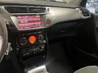 Citroën C3 C3 (SC) Hatchback 5-drs 1.6 16V VTi 120 (EP6C(5FS)) [88kW]  (11-2009/1=
0-2016) picture 17