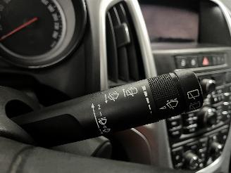 Opel Astra Astra J (PC6/PD6/PE6/PF6) Hatchback 5-drs 1.6 16V (A16XER(Euro 5)) [85=
kW]  (12-2009/10-2015) picture 15