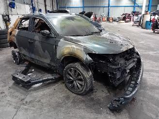 Volkswagen T-Roc T-Roc I SUV 1.0 TSI 12V BlueMotion (CHZJ) [85kW]  (07-2017/11-2020) picture 2