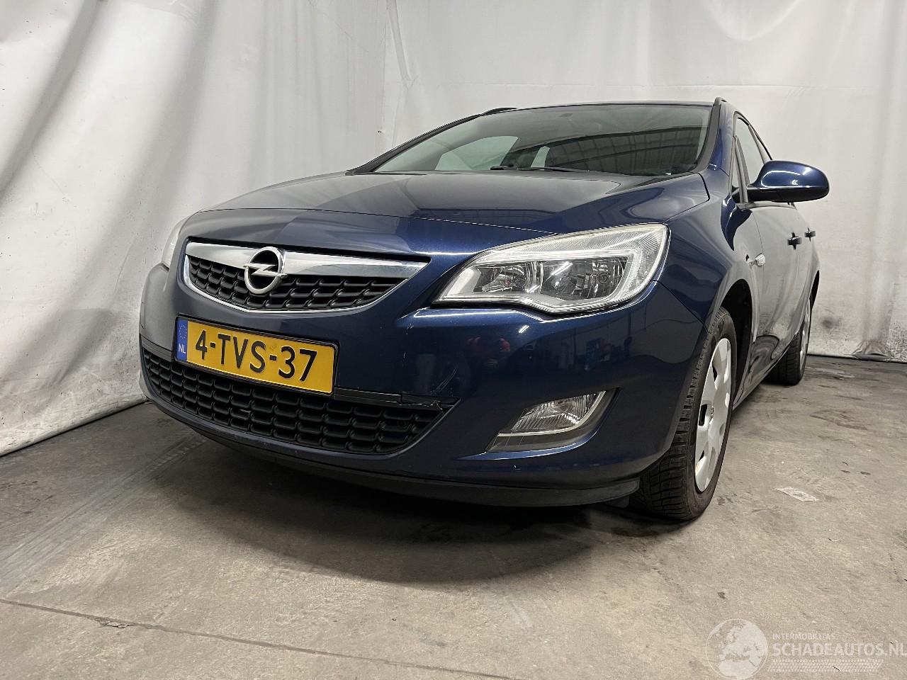 Opel Astra Astra J Sports Tourer (PD8/PE8/PF8) Combi 1.4 16V ecoFLEX (A14XER(Euro=
 5)) [74kW]  (10-2010/10-2015)