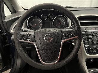 Opel Astra Astra J Sports Tourer (PD8/PE8/PF8) Combi 1.4 16V ecoFLEX (A14XER(Euro=
 5)) [74kW]  (10-2010/10-2015) picture 18