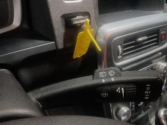 Volvo V-60 V60 I (FW/GW) Combi 2.0 D4 16V (D4204T5(Euro 6)) [133kW]  (10-2013/12-=
2015) picture 15