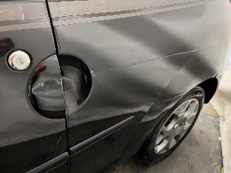 Renault Twingo Twingo II (CN) Hatchback 3-drs 1.2 16V (D4F-764(D4F-E7)) [55kW]  (03-2=
007/09-2014) picture 24