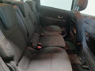Renault Scenic Grand Scénic III (JZ) MPV 1.4 16V TCe 130 (H4J-700(H4J-A7)) [96kW]  =
(02-2009/12-2016) picture 10