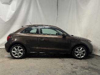 Audi A1 A1 (8X1/8XK) Hatchback 3-drs 1.2 TFSI (CBZA) [63kW]  (05-2010/04-2015)= picture 8
