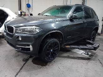 Vrakbiler auto BMW X5 X5 (F15) SUV xDrive 35d 3.0 24V (N57-D30A) [190kW]  (08-2013/07-2018) 2014/3
