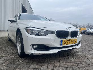 BMW 3-serie 3 serie (F30) Sedan 320i 2.0 16V (N20-B20A) [180kW]  (11-2011/10-2018)= picture 8