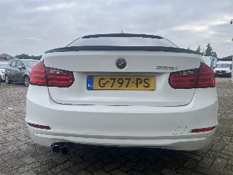 BMW 3-serie 3 serie (F30) Sedan 320i 2.0 16V (N20-B20A) [180kW]  (11-2011/10-2018)= picture 6