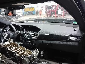 Mercedes E-klasse E (W212) Sedan E-350 CGI V6 24V BlueEfficiency (M272.983(Euro 5)) [215=
kW]  (01-2009/08-2011) picture 5