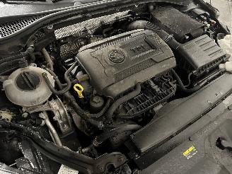 Skoda Superb Superb (3V3) Liftback 1.8 TSI 16V (CJSA) [132kW]  (03-2015/06-2024) picture 16