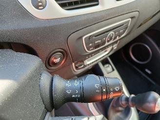 Renault Scenic Grand Scénic III (JZ) MPV 1.4 16V TCe 130 (H4J-700(H4J-A7)) [96kW]  =
(02-2009/12-2016) picture 13