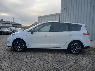 Renault Scenic Grand Scénic III (JZ) MPV 1.6 dCi (R9M-402(R9M-A4)) [96kW]  (04-2011=
/12-2016) picture 4