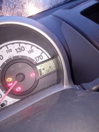 Toyota Aygo Aygo (B10) Hatchback 1.0 12V VVT-i (1KR-FE) [50kW]  (07-2005/05-2014) picture 2