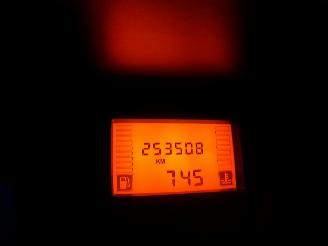 Dacia Logan Logan MCV I (KS) Combi 1.6 (K7M-718) [64kW]  (02-2007/06-2013) picture 2