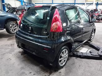 Peugeot 107 107 Hatchback 1.0 12V (384F(1KR)) [50kW]  (06-2005/05-2014) picture 3