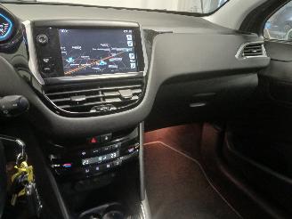 Peugeot 208 208 I (CA/CC/CK/CL) Hatchback 1.6 16V THP 155 (EP6CDT(5FV)) [115kW]  (=
03-2012/12-2019) picture 14