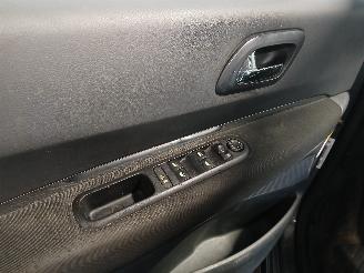 Peugeot 5008 5008 I (0A/0E) MPV 1.6 VTI 16V (EP6C(5FS)) [88kW]  (09-2009/03-2017) picture 12