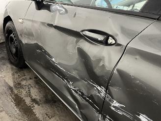 Opel Astra Astra K Sports Tourer Combi 1.4 Turbo 16V (B14XFT(Euro 6)) [110kW]  (1=
1-2015/12-2022) picture 12