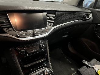 Opel Astra Astra K Sports Tourer Combi 1.4 Turbo 16V (B14XFT(Euro 6)) [110kW]  (1=
1-2015/12-2022) picture 25