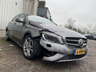 Mercedes A-klasse A (W176) Hatchback 1.6 A-180 16V (M270.910) [90kW]  (09-2012/05-2018) picture 5