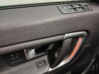 Land Rover Discovery Discovery Sport (LC) Terreinwagen 2.0 Si4 16V (204PT(GTDI)) [177kW]  (=
11-2014/...) picture 12