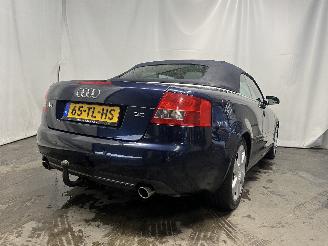 Audi A4 A4 Cabriolet (B6) Cabrio 3.0 V6 30V (ASN) [162kW]  (04-2002/12-2005) picture 5