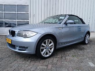 BMW 1-serie 1 serie (E88) Cabrio 118i 16V (N43-B20A) [105kW]  (03-2008/12-2013) picture 3