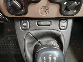 Fiat Panda Panda/Pandina (312) Hatchback 0.9 TwinAir Turbo 85 (312.A.2000) [63kW]=
  (02-2012/...) picture 20