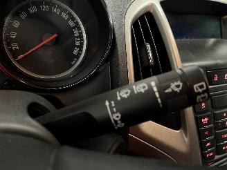 Opel Astra Astra J (PC6/PD6/PE6/PF6) Hatchback 5-drs 1.6 16V (A16XER(Euro 5)) [85=
kW]  (12-2009/10-2015) picture 24