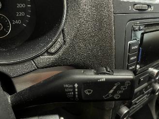 Volkswagen Golf Golf VI (5K1) Hatchback 1.6 TDI 16V (CAYC(Euro 5)) [77kW]  (02-2009/11=
-2012) picture 25