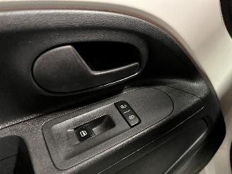 Volkswagen Up! Up! (121) Hatchback 1.0 12V 60 (CHYA) [44kW]  (08-2011/08-2020) picture 13