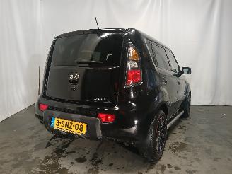 Kia Soul Soul I (AM) MPV 1.6 CRDi 16V (D4FB) [94kW]  (02-2009/03-2014) picture 5