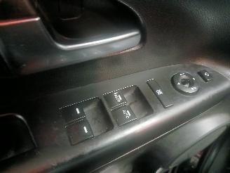 Kia Venga Venga MPV 1.4 CVVT 16V (G4FA) [66kW]  (02-2010/03-2019) picture 13