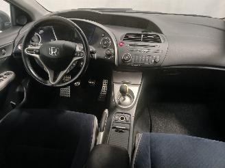 Honda Civic Civic (FK/FN) Hatchback 2.2 i-CTDi 16V (N22A2) [103kW]  (09-2005/01-20=
12) picture 11