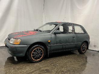 Toyota Starlet Starlet (EP8/NP8) Hatchback 1.3 Friend,XLi 12V (2E-ELU) [55kW]  (12-19=
89/03-1996) picture 3