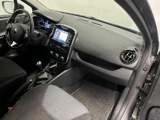 Renault Clio Clio IV (5R) Hatchback 5-drs 0.9 Energy TCE 90 12V (H4B-400(H4B-A4)) [=
66kW]  (11-2012/08-2021) picture 11