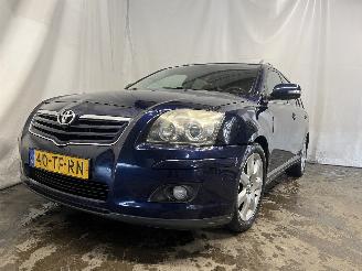 Schadeauto Toyota Avensis Avensis Wagon (T25/B1E) Combi 2.0 16V VVT-i D4 (1AZFSE) [108kW]  (04-2=
003/11-2008) 2006/8