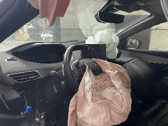 Peugeot 3008 3008 II (M4/MC/MJ/MR) MPV 1.6 16V HYbrid 225 (EP6FADTXHPD(5GQ)) [165kW=
]  (10-2019/...) picture 5