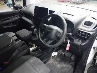 Citroën Berlingo Berlingo Van 1.5 BlueHDi 75 (DV5RE(YHW)) [55kW]  (06-2018/...) picture 5