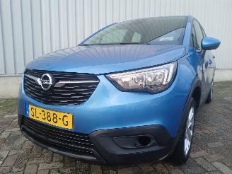 Voiture accidenté Opel Crossland Crossland (X) SUV 1.2 Turbo 12V (D12XHL(EB2ADT)) [81kW]  (03-2017/...)= 2018/4