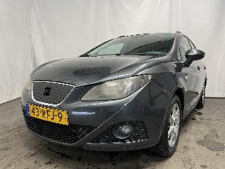 uszkodzony samochody osobowe Seat Ibiza Ibiza ST (6J8) Combi 1.2 TDI Ecomotive (CFWA) [55kW]  (04-2010/05-2015=
) 2011/5