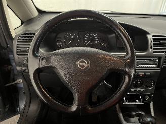Opel Zafira Zafira (F75) MPV 2.2 16V (Z22SE(Euro 4)) [108kW]  (09-2000/07-2005) picture 18