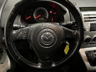 Mazda 5 5 (CR19) MPV 1.8i 16V (L823) [85kW]  (02-2005/05-2010) picture 14