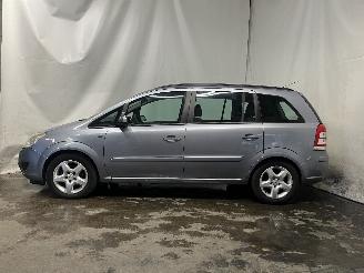 Opel Zafira Zafira (M75) MPV 1.6 16V (Z16XER(Euro 4)) [85kW]  (01-2008/04-2015) picture 4