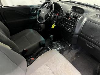 Mitsubishi Space-star Space Star (DG) MPV 1.6 16V (4G18) [72kW]  (01-2001/12-2004) picture 9